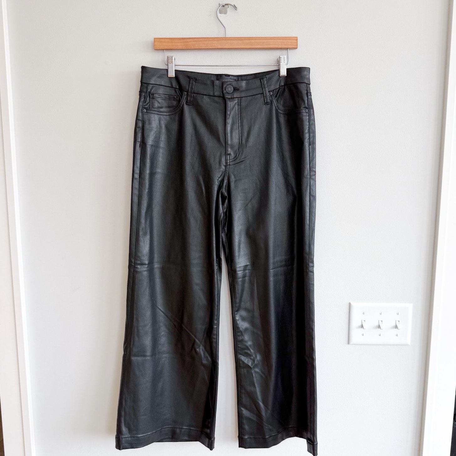 Kut From The Kloth Meg Fab Ab Wide Leg High Rise Faux Leather Pants Black 12